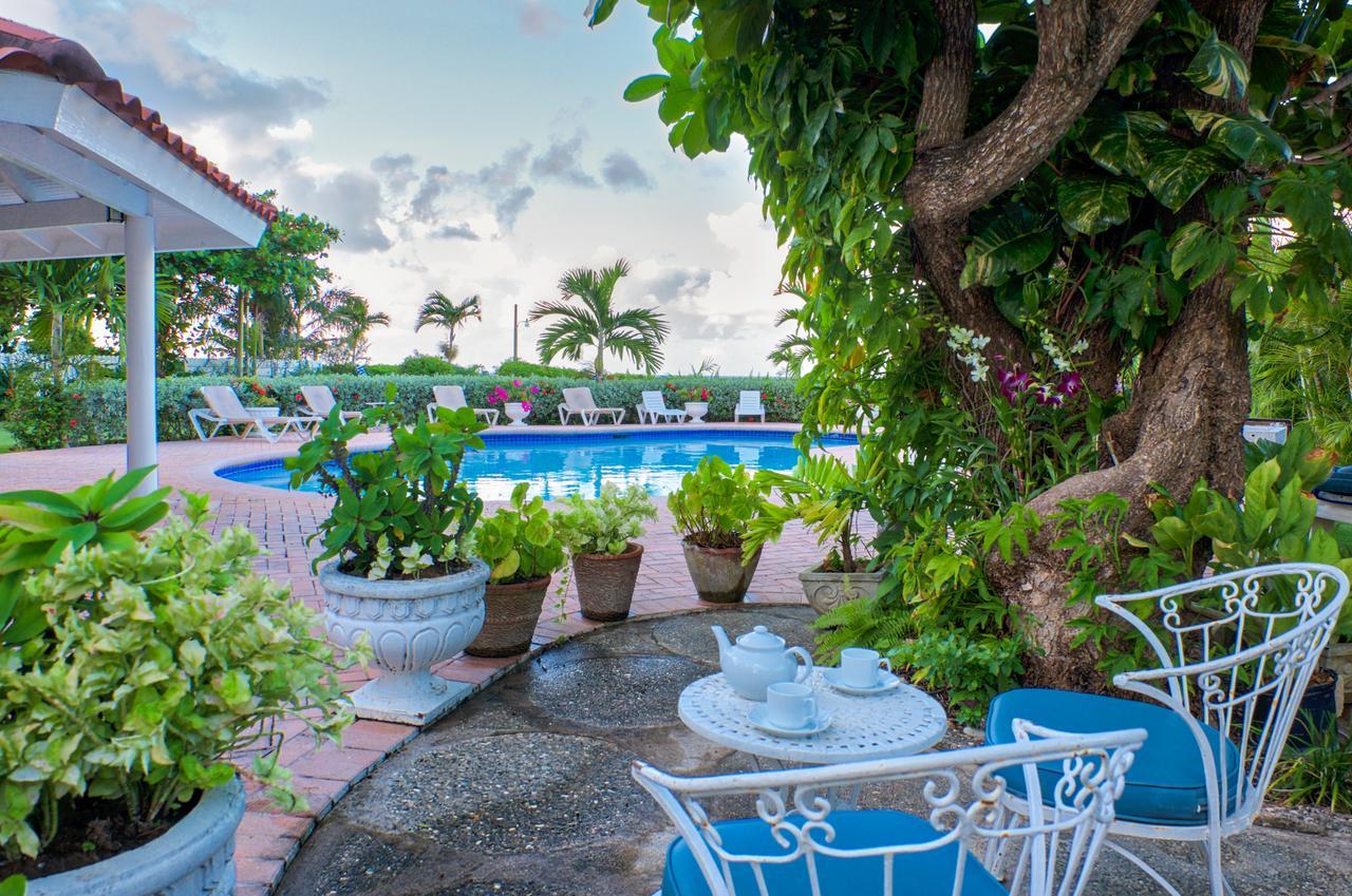 Sunspot Villa Runaway Bay Exterior photo
