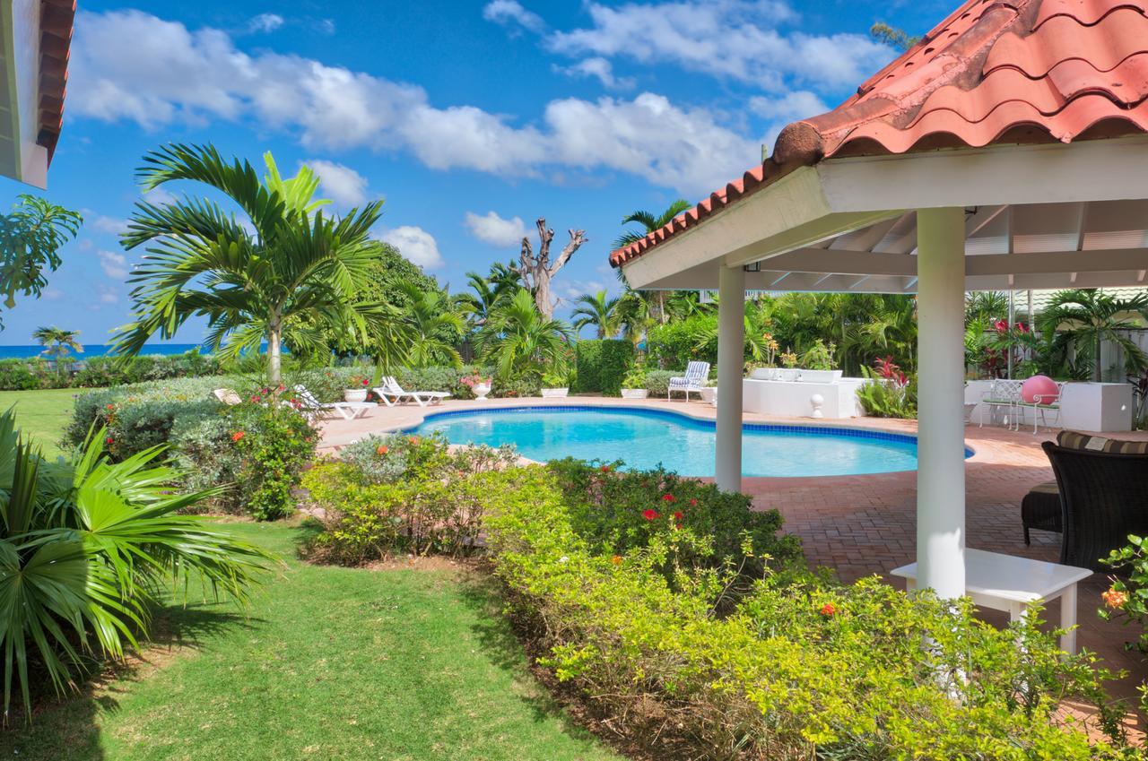 Sunspot Villa Runaway Bay Exterior photo