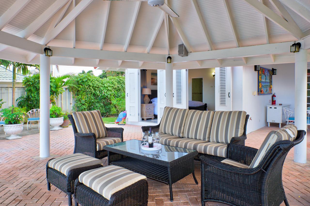 Sunspot Villa Runaway Bay Exterior photo